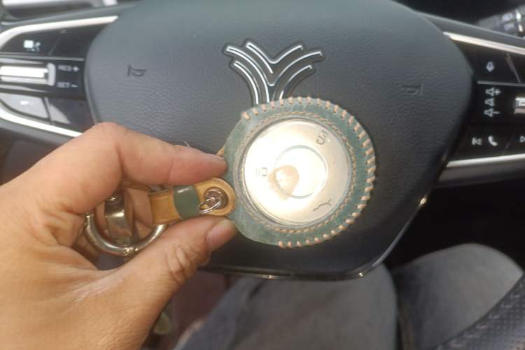 Used NETA U 2022 Zhi 400 Lithium-Nickel-Manganese-Cobalt Energy System