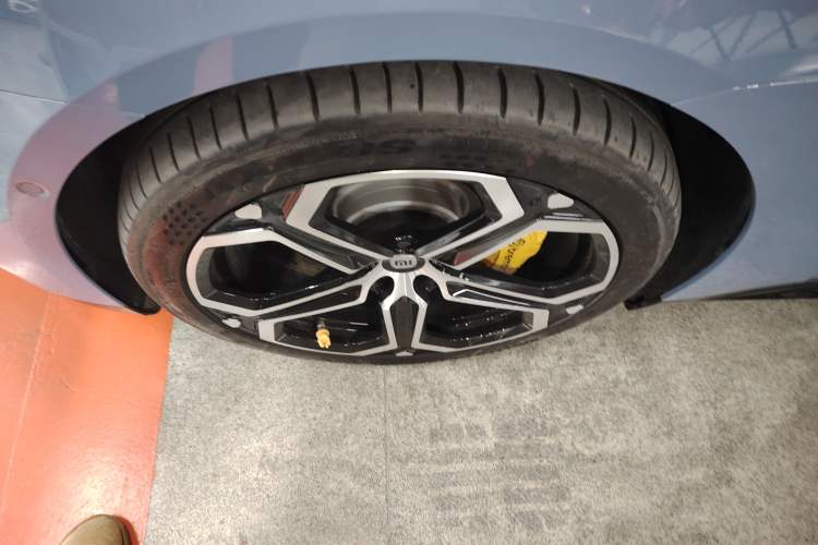 Used  SU7 2024 Four-Wheel Drive Ultra-Long Range Advanced Intelligent Driving Max Edition
