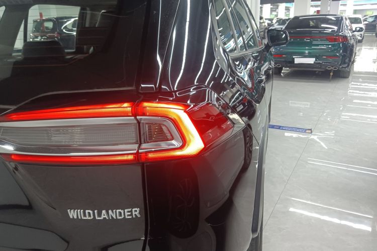 Used Toyota Wildlander 2020 2.0L CVT Two-Wheel Drive Luxury Edition