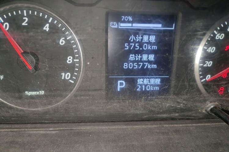 Used Wuling Rongguang EV 2022 Basic Passenger Bus Powered by Penghui Battery
