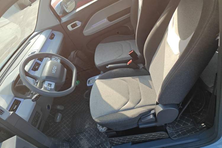 Used Chery QQ Ice Cream 2022 170km Sundae Phosphate Lithium-Ion