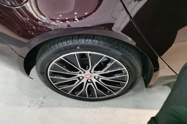 Used Jaguar XEL 2021 2.0T 250 PS S Progressive Elegance Edition
