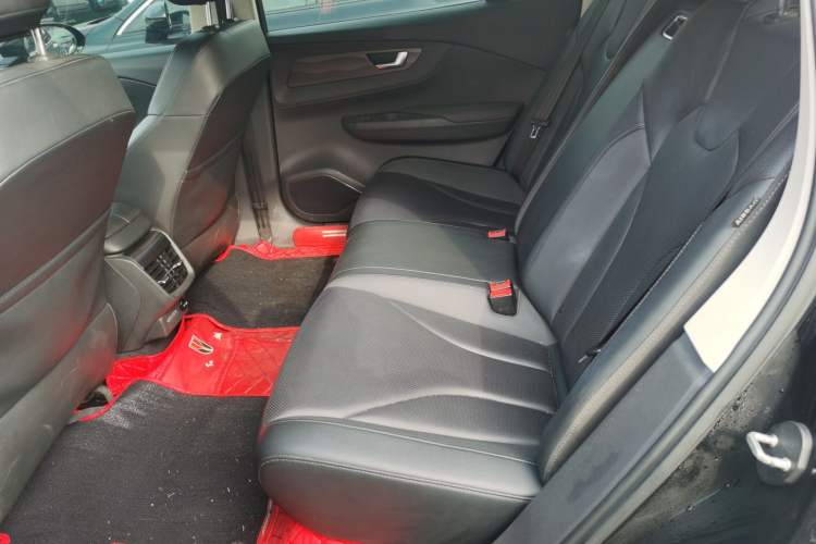 Used Hongqi E-QM5 2022 431 km Charge & Enjoy Edition
