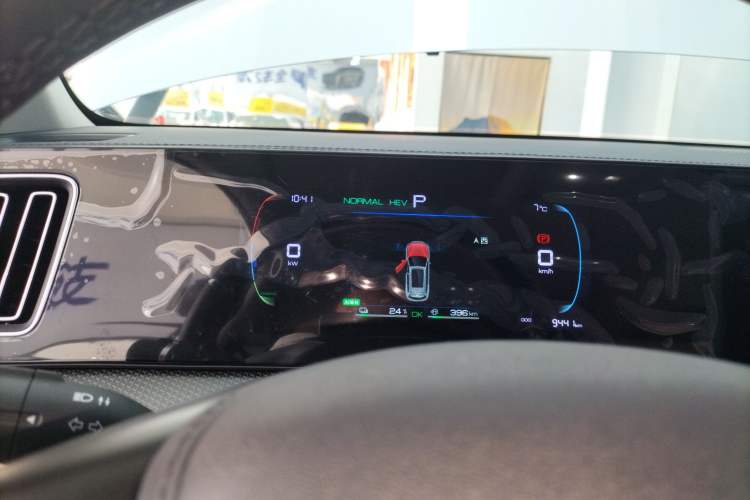 Used BYD Song Pro New Energy 2025 Second-Generation DM-i 75KM Leading Edition
