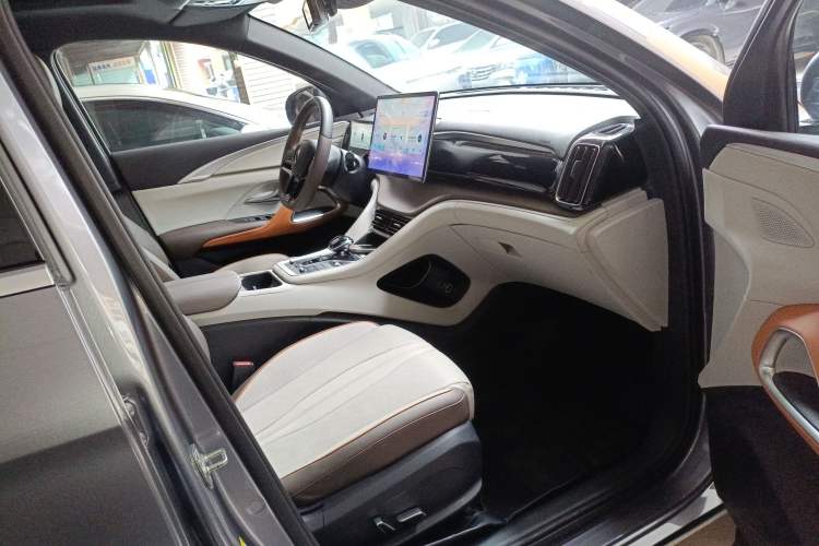 Used BYD Song Pro New Energy 2023 Champion Edition DM-i 110KM Excellence Model
