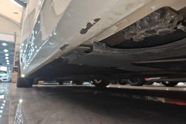 Used BMW 5 Series 2019 525Li Luxury Package
