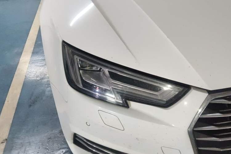 Used Audi A4L 2018 30th Anniversary Edition 40 TFSI Trendy Model
