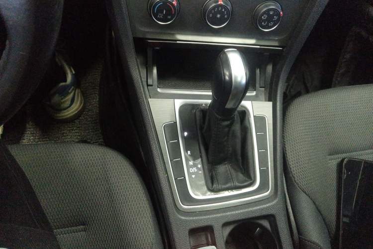 Used Volkswagen Golf 2016 1.6L Automatic Comfort Model
