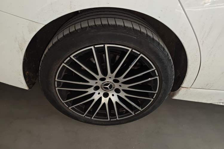 Used Mercedes-Benz C-Class 2023 Restyled C 260 L Sport Edition