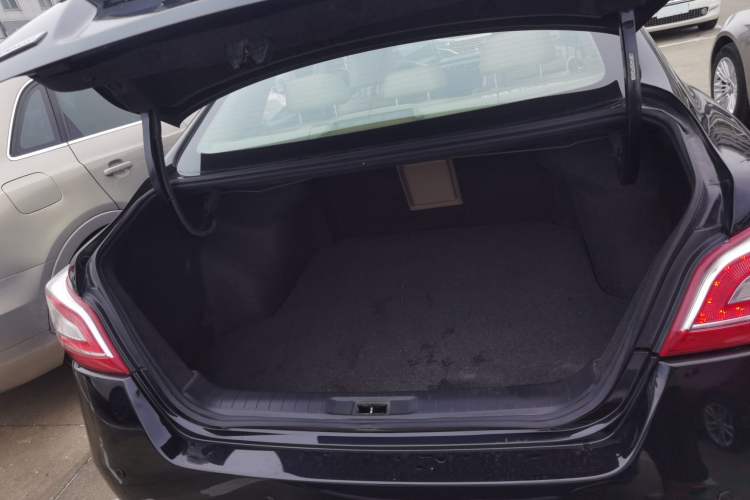 Used Nissan Teana 2013 2.0L XL Comfort Edition
