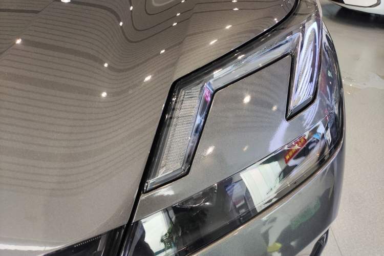 Used Lynk & Co 08 EM-P 2023 220km All-Wheel-Drive Performance Halo