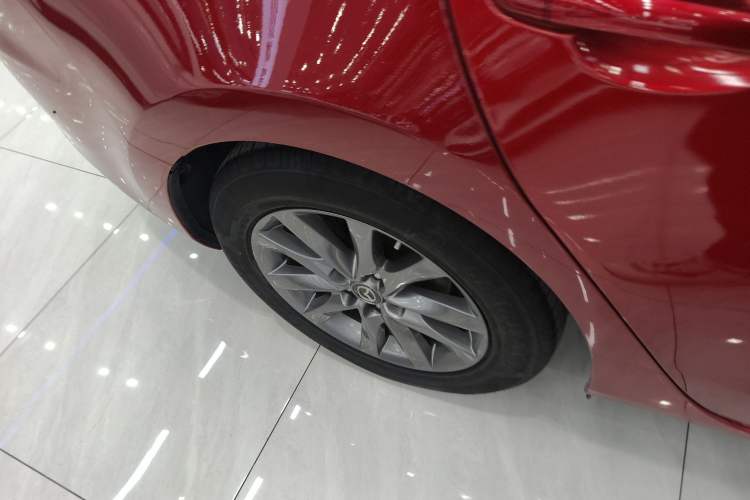 Used Mazda Atenza 2020 2.0L Blue Sky Luxury Edition
