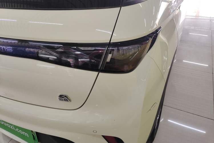 Used BYD Dolphin 2021 405 km Fashion Edition