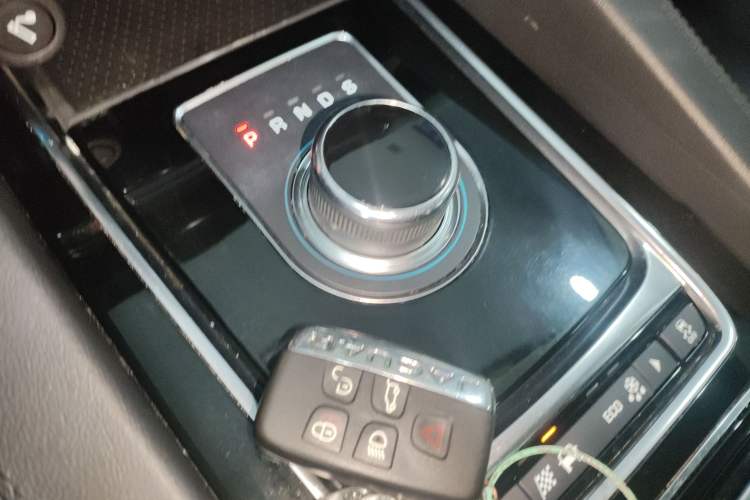 Used Jaguar F-PACE 2019 2.0T Four-Wheel Drive Urban Luxury Edition