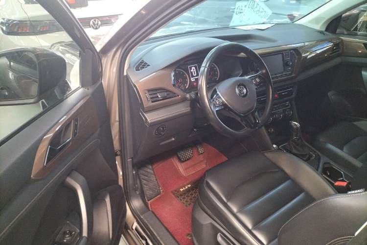 Used Volkswagen Tharu 2020 280TSI Two-Wheel Drive Comfort Edition China VI Standard