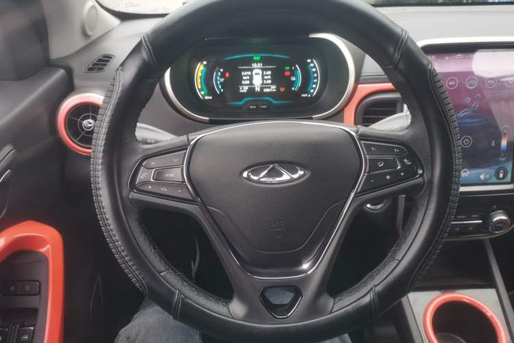 Used Chery Little Ant 2021 200 000-Yuan Ant Fan Edition Talent Version Lithium Iron Phosphate 301 km
