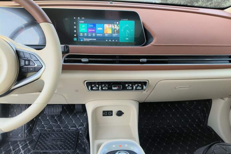 Used ORA Good Cat 2021 400km Standard Range Athena Edition Lithium Iron Phosphate