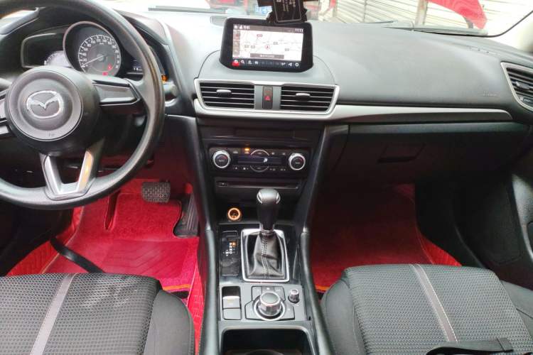 Used Mazda Mazda 3 Axela 2017 Sedan 1.5L Automatic Luxury Model Emission Standard China V

