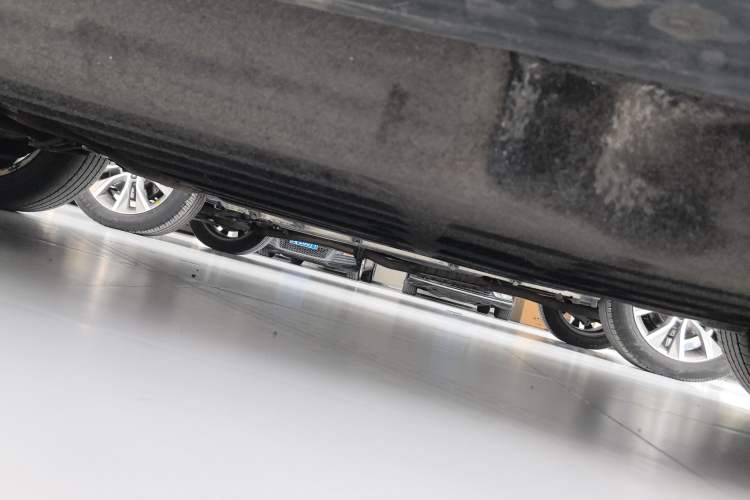 Used Honda Vezel 2020 1.5L CVT Pioneer Edition
