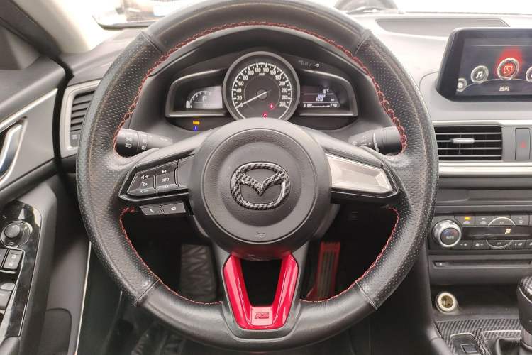 Used Mazda Mazda 3 Axela 2017 Sedan 1.5L Automatic Luxury Model Emission Standard China V