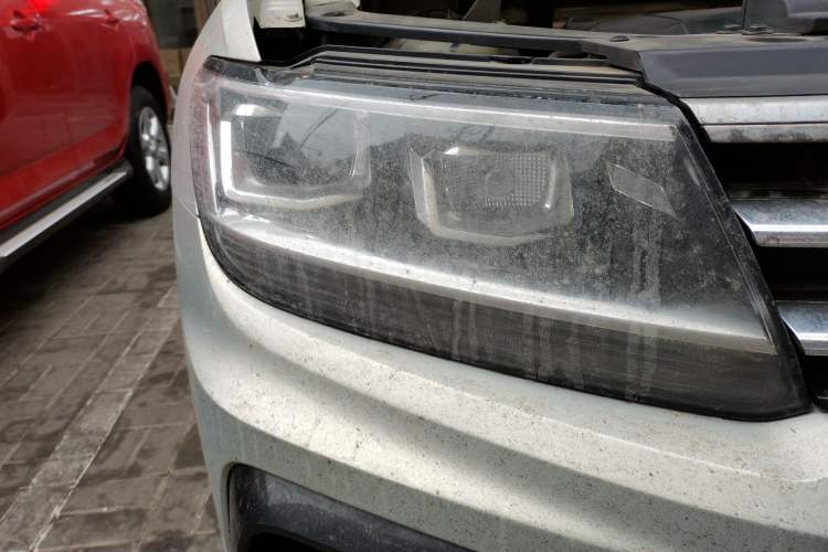 Used Volkswagen Tiguan L 2021 330TSI Automatic Two-Wheel Drive R-Line Enhanced Edition
