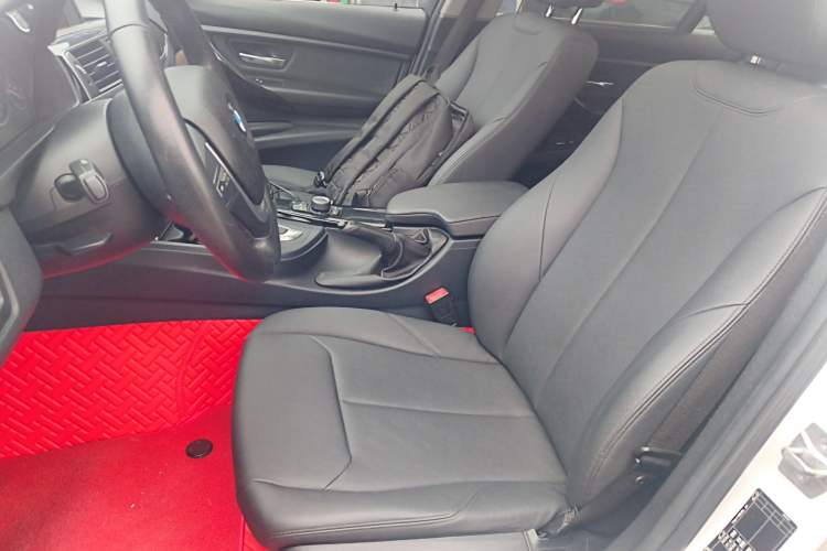 Used BMW 3 Series 2017 320Li Fashion Model
