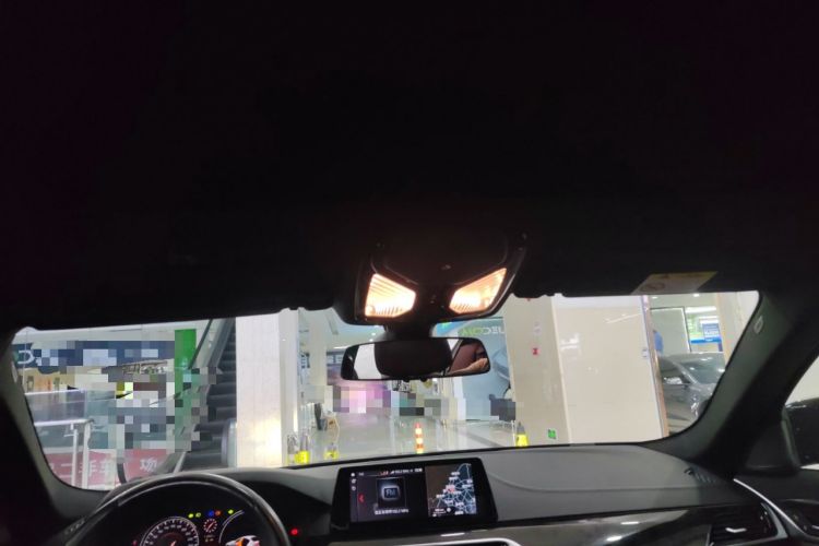 Used BMW 5 Series 2018 530Li Leading Model M Sport Package