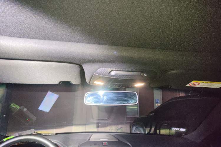 Used Lincoln Continental 2017 2.0T Two-Wheel Drive Deluxe Edition
