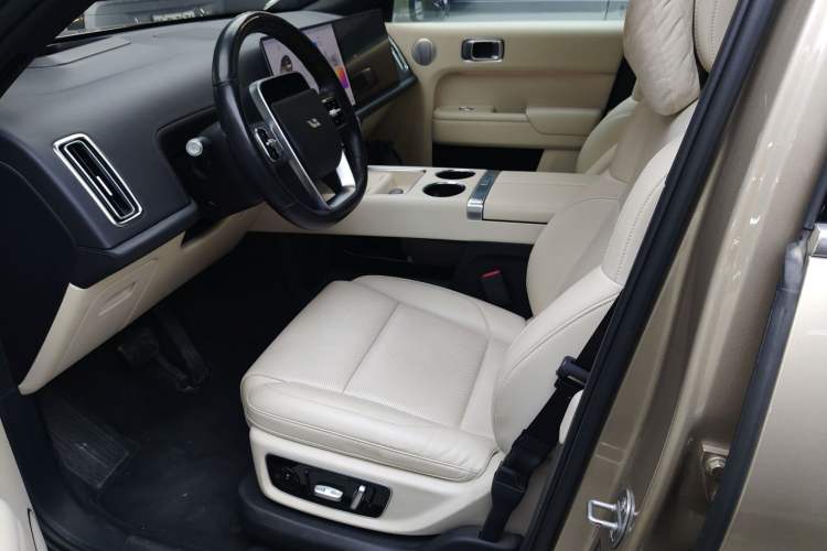 Used Li Auto L9 2022 Max model