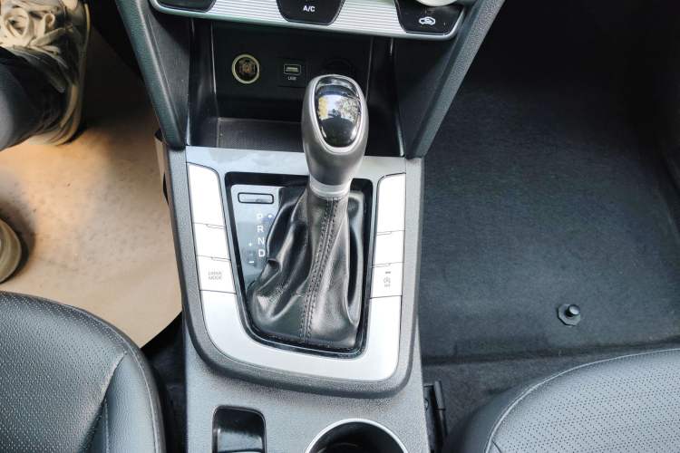 Used Hyundai Elantra 2019 1.5L CVT ZhiXuan – Elite Version