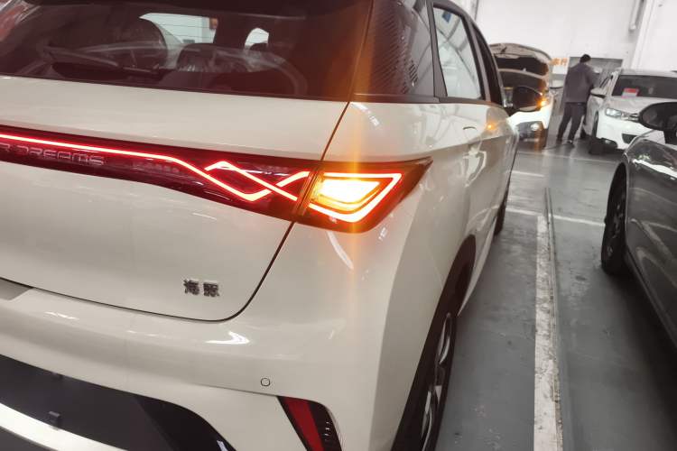 Used BYD Dolphin 2025 420km Free Edition
