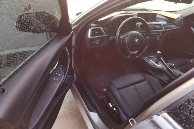 Used BMW 3 Series 2018 320Li Fashion Model
