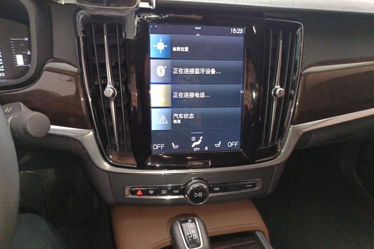 Used Volvo S90 2018 T5 Zhiyuan Edition
