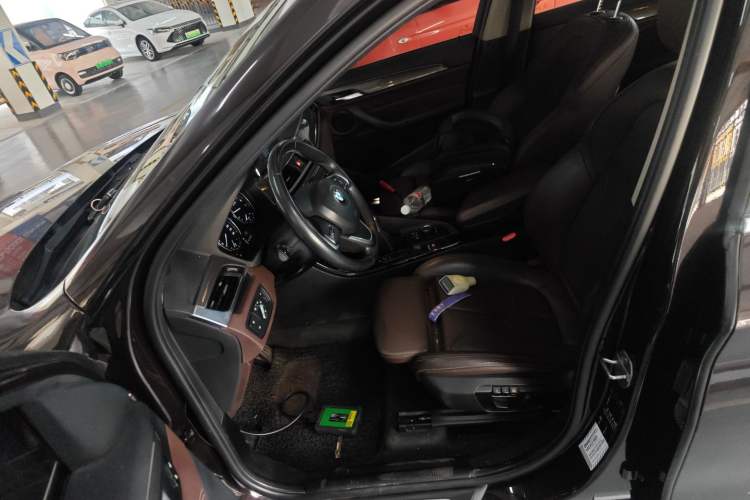 Used BMW X1 2019 sDrive18Li Premium Edition
