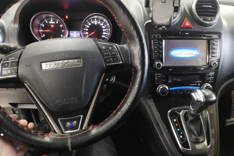 Used Haval H6 2016 Upgraded Model 1.5T Automatic Two-Wheel Drive Elite Version
