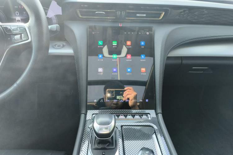 Used Hongqi H5 2024 2.0T Automatic Smart Connect Flagship Edition