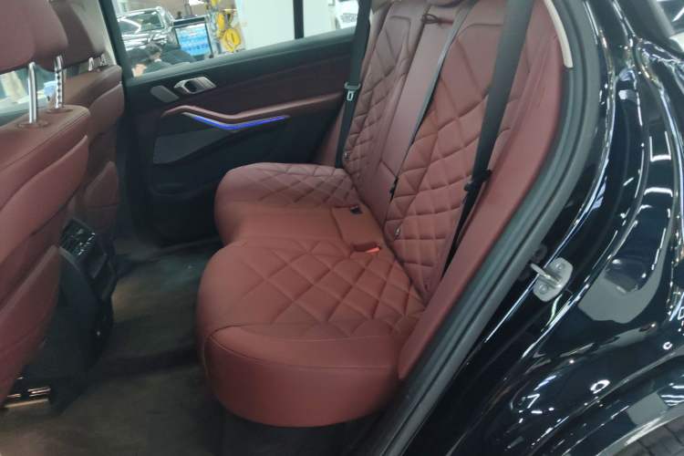 Used BMW X5 2022 Restyled xDrive 30Li Luxury Version M Sport Package