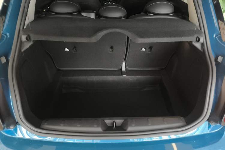 Used  MINI 2023 1.5T COOPER Artist Five-Door Edition