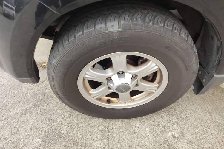 Used Haval H5 Classic 2015 2.0T Manual Two-Wheel Drive Advanced Version
