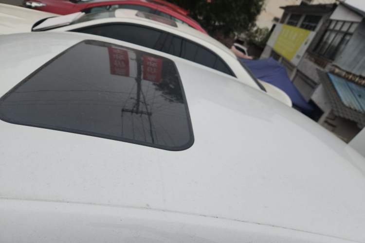 Used Roewe i5 2020 1.5L Manual 4G Connect Leehao Flagship Edition