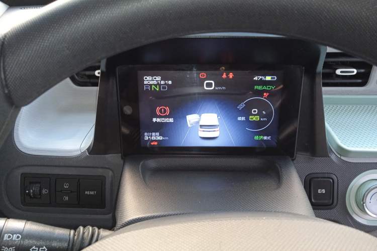 Used Wuling Hongguang MINIEV 2021 Macaron Fashion Model Lithium Iron Phosphate
