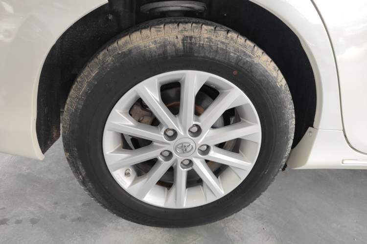 Used Toyota Camry 2012 2.5G Luxury Edition
