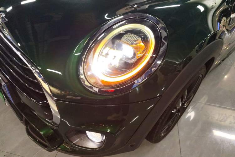 Used  MINI 2018 1.5T COOPER Racing Edition Five-Door Version
