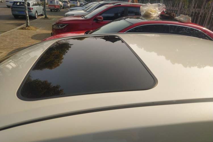 Used Toyota Levin 2018 185T CVT Prestige Version China VI Standard
