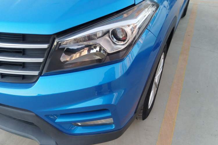 Used Dongfeng Fengon S560 2019 1.8L Manual Urban Model