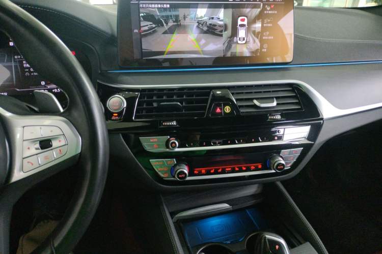 Used BMW 5 Series 2022 Revised Version 3 530Li Luxury Edition M Sport Package
