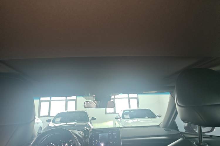 Used Toyota Avalon 2022 2.0L Luxury Edition