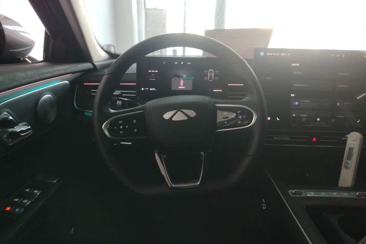 Used Chery Fengyun A8L 2025 1.5 TGDI 145 km Luxury Version
