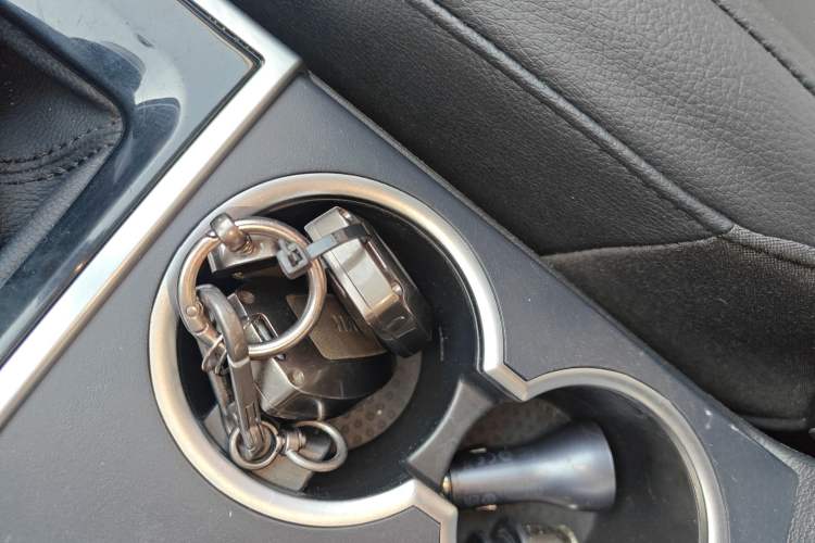 Used Haval H2 2016 Red Label 1.5T Manual Two-Wheel Drive Elite Model
