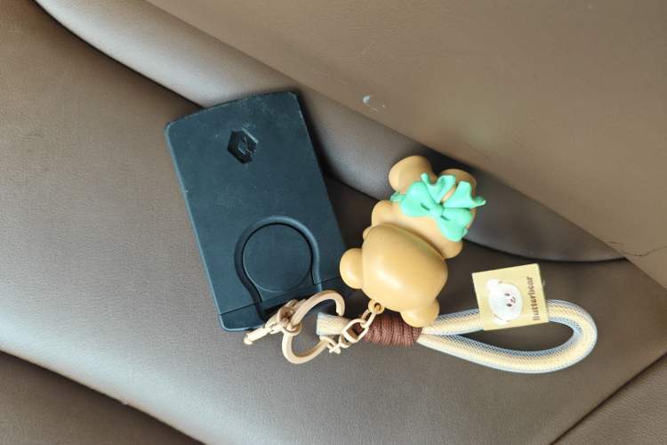 Used Renault Captur 2015 1.2T Automatic Standard Edition
